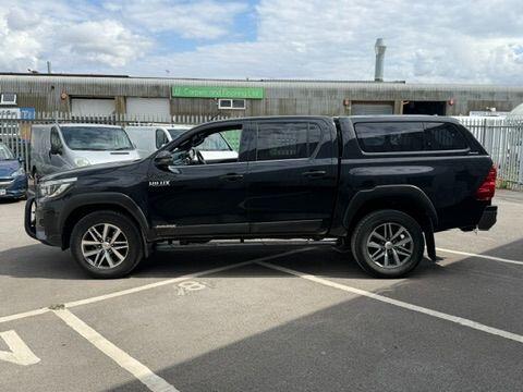 Toyota Hilux view 7
