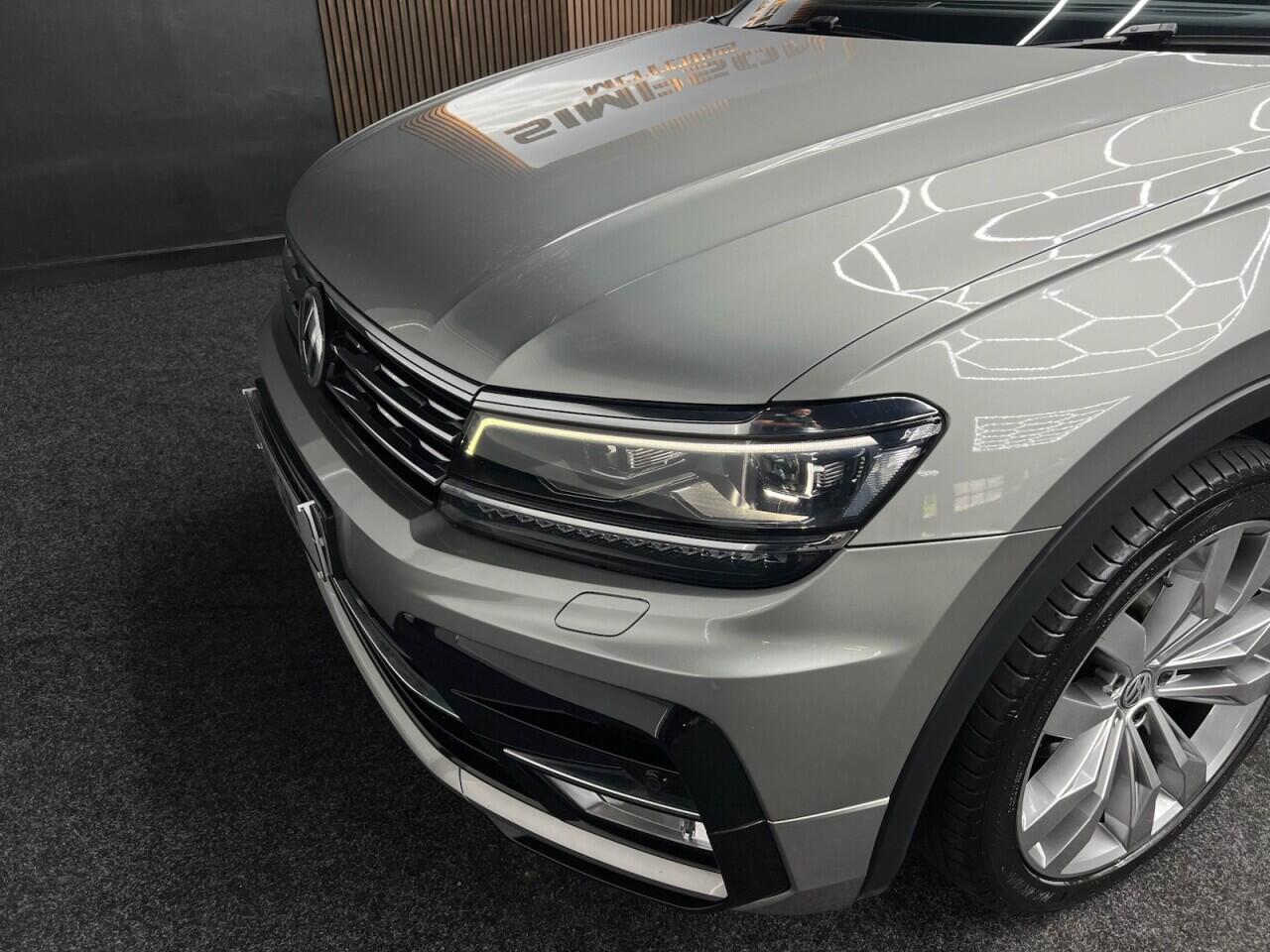 Volkswagen Tiguan view 22