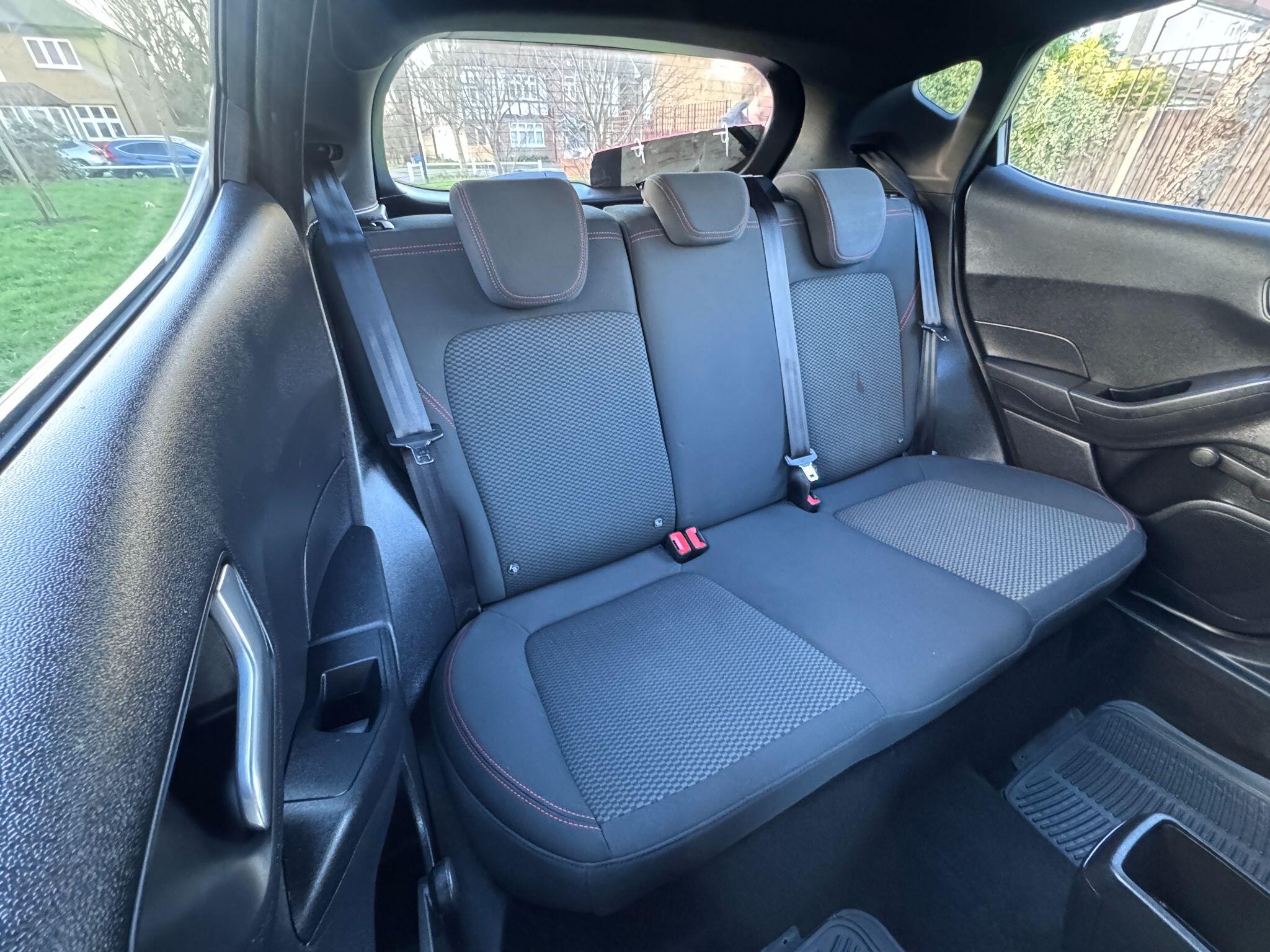 2019 Ford Fiesta 1.0T EcoBoost ST-Line Euro 6 (s/s) 5dr • 46,000 miles image 20