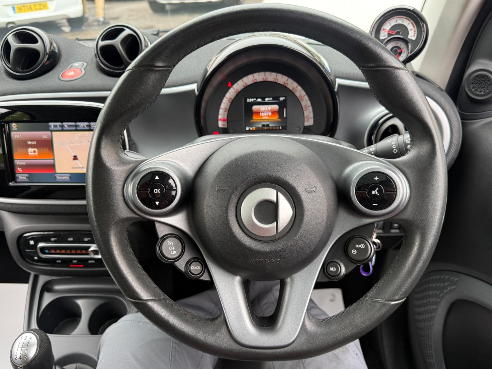 Smart fortwo - Image 42