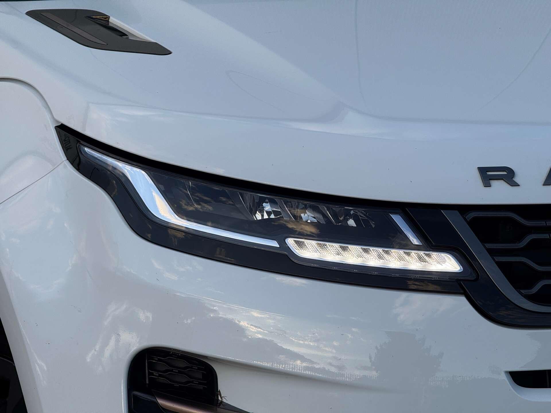 Land Rover Range Rover Evoque view 9