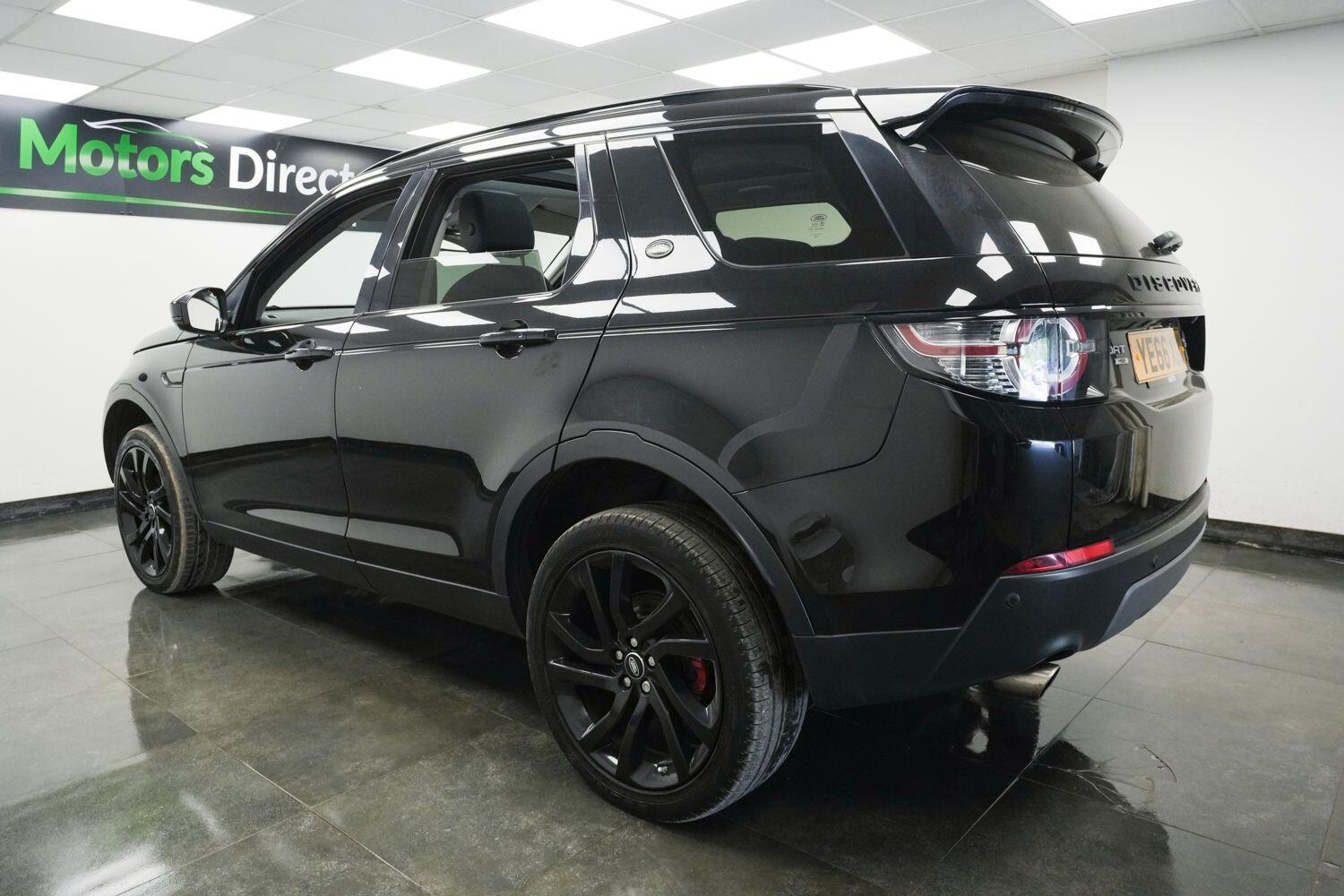 Land Rover Discovery Sport view 7
