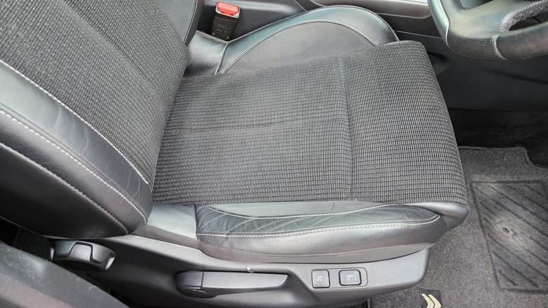 2011 Citroen C4 image 31