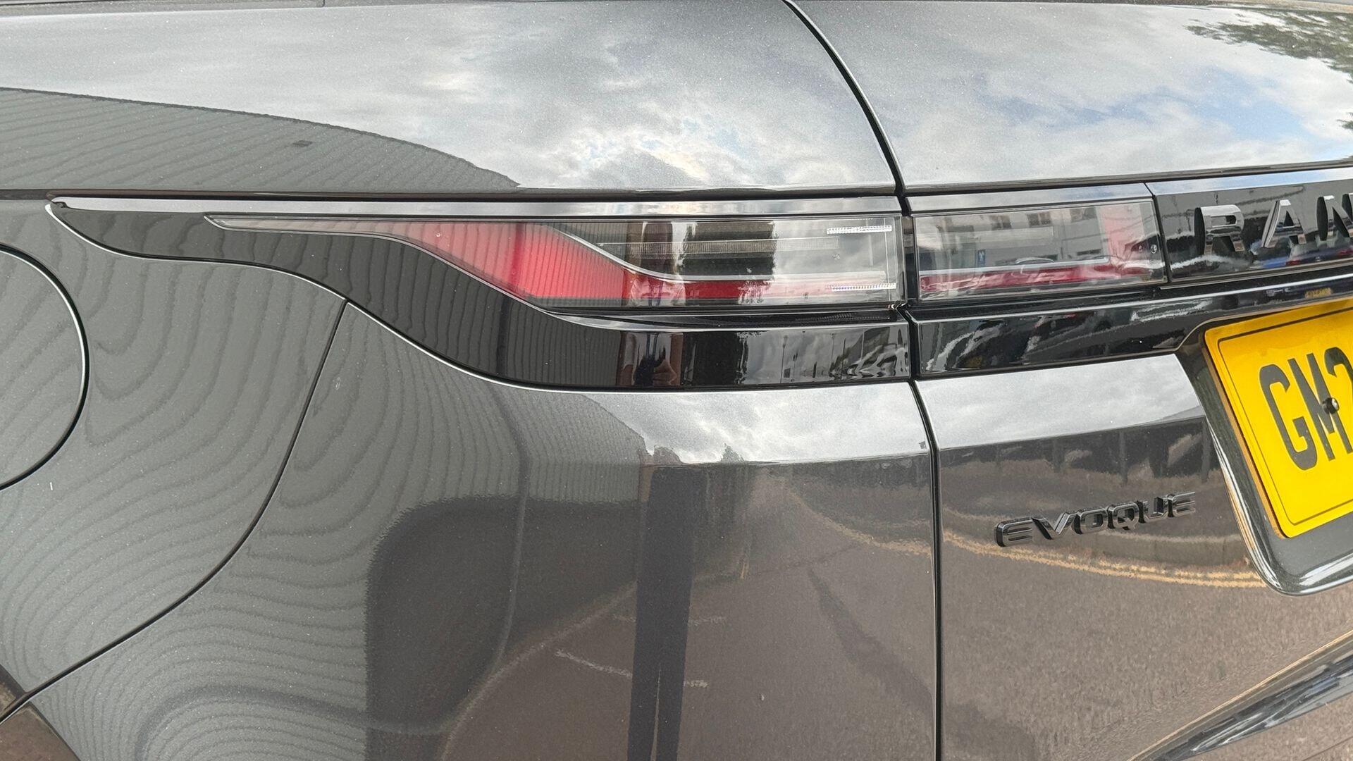 Land Rover Range Rover Evoque view 20