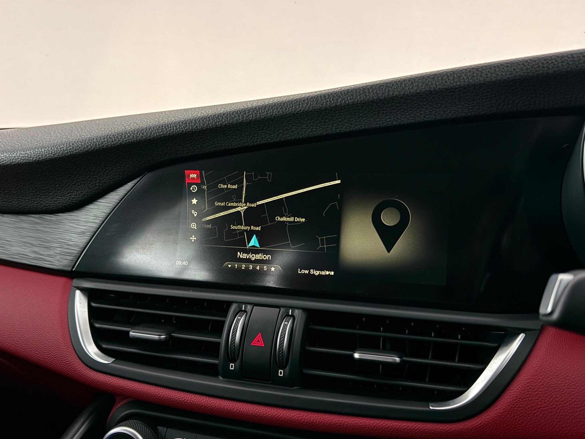 Alfa Romeo Giulia view 24
