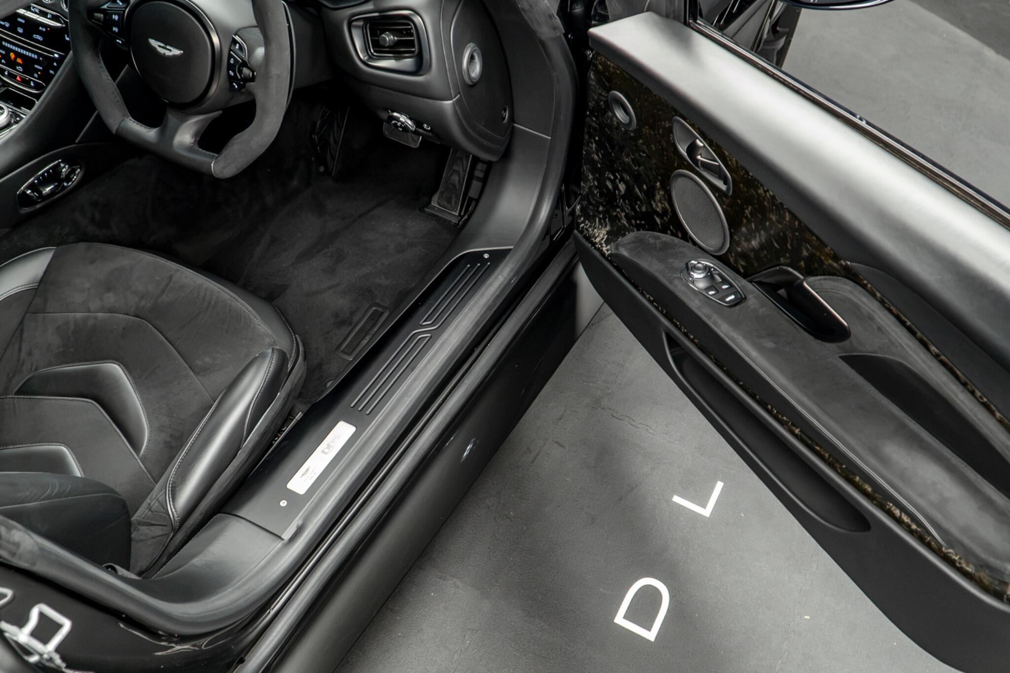 Aston Martin DBS view 29