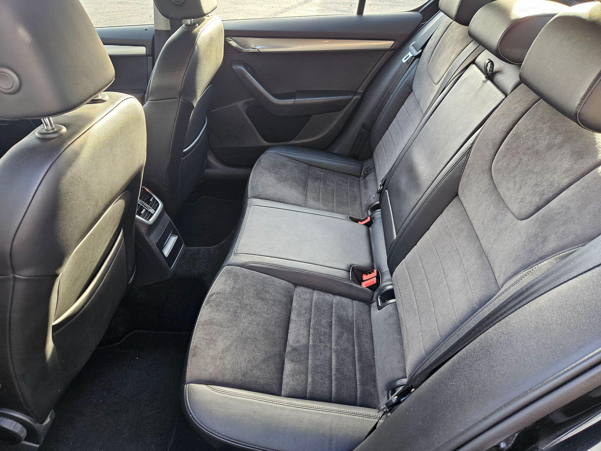 2015 Skoda Octavia image 41