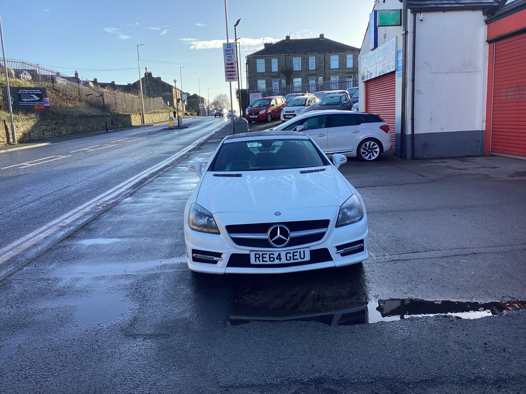 Mercedes-Benz SLK view 6
