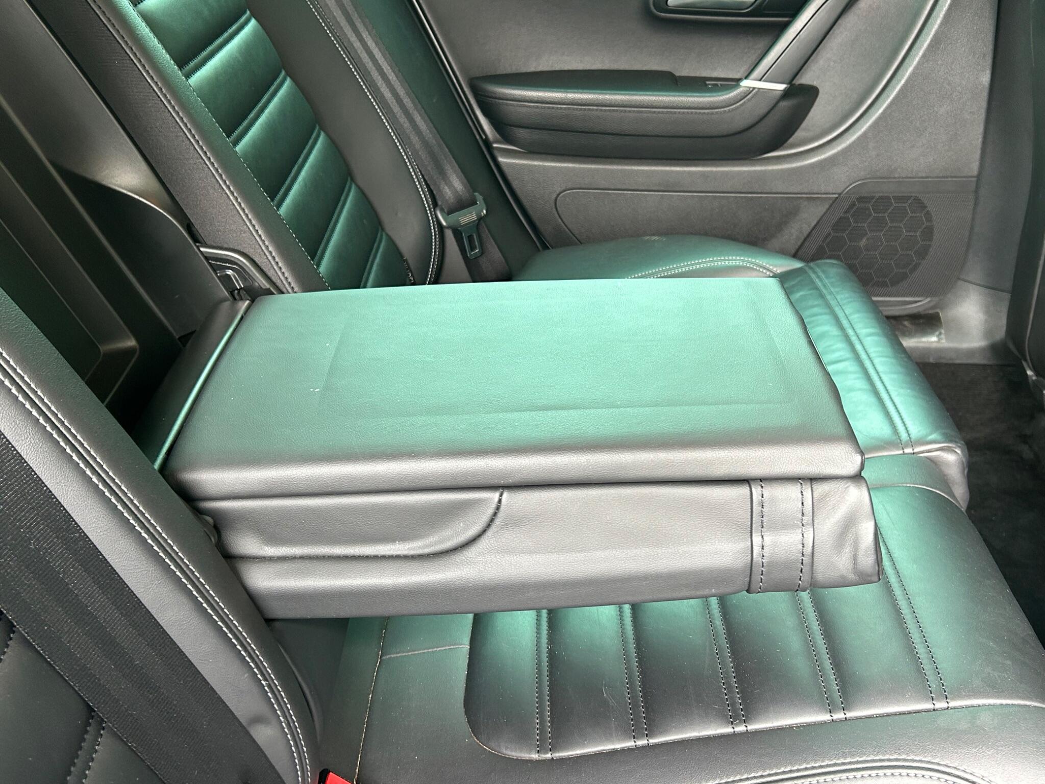 Volkswagen CC view 25