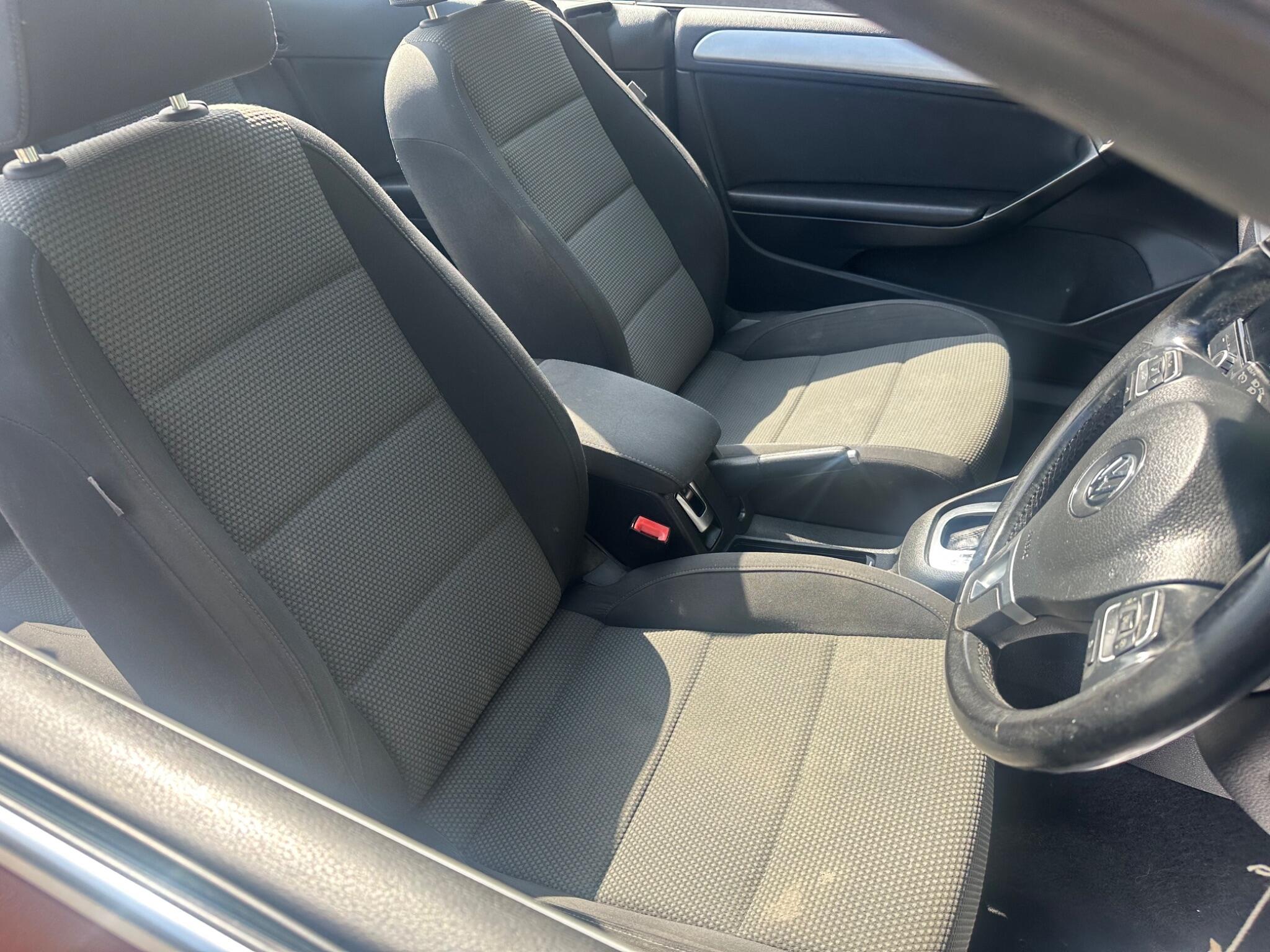 Volkswagen Golf view 10