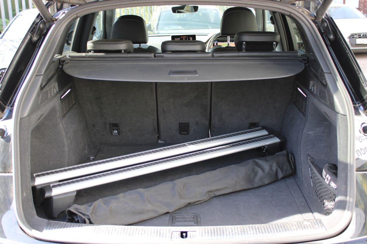 Audi SQ5 view 57