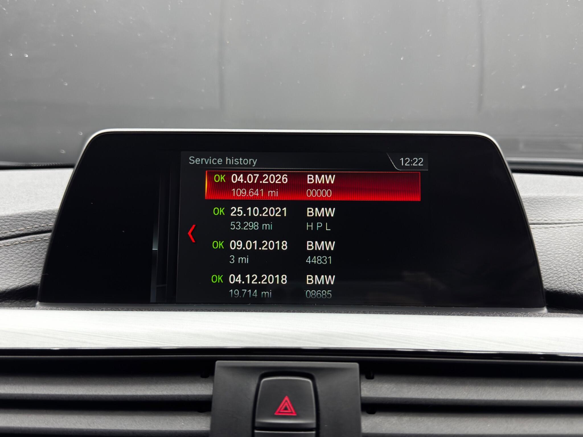 BMW 3 Series view 35