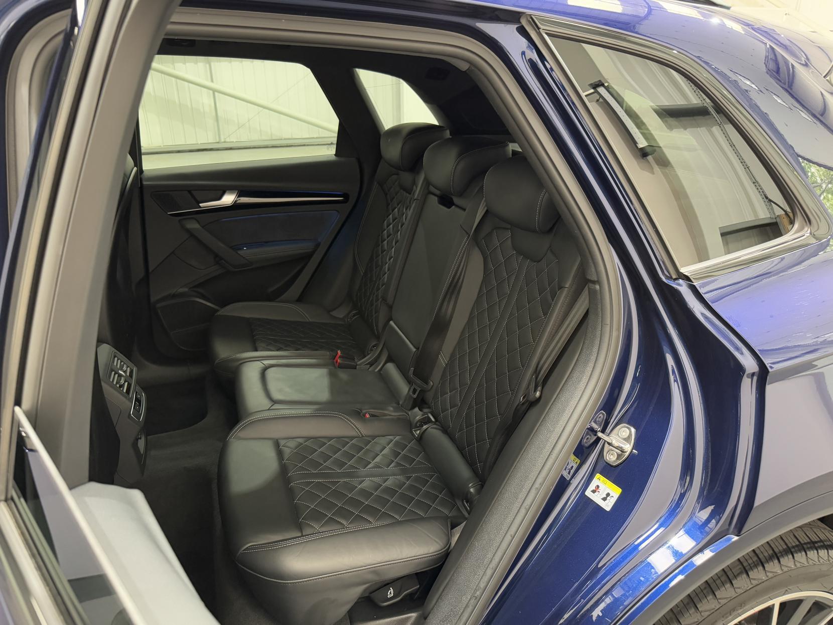 Audi Q5 view 51