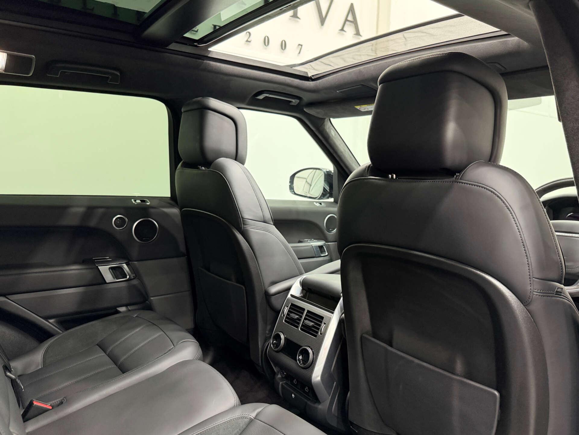 Land Rover Range Rover Sport view 16
