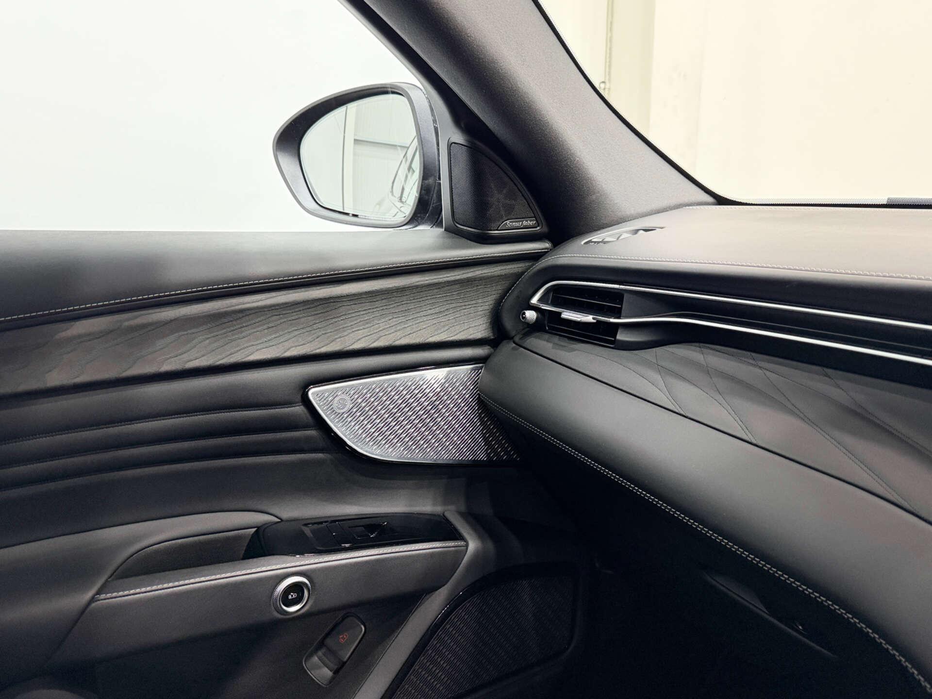 Maserati Grecale view 34