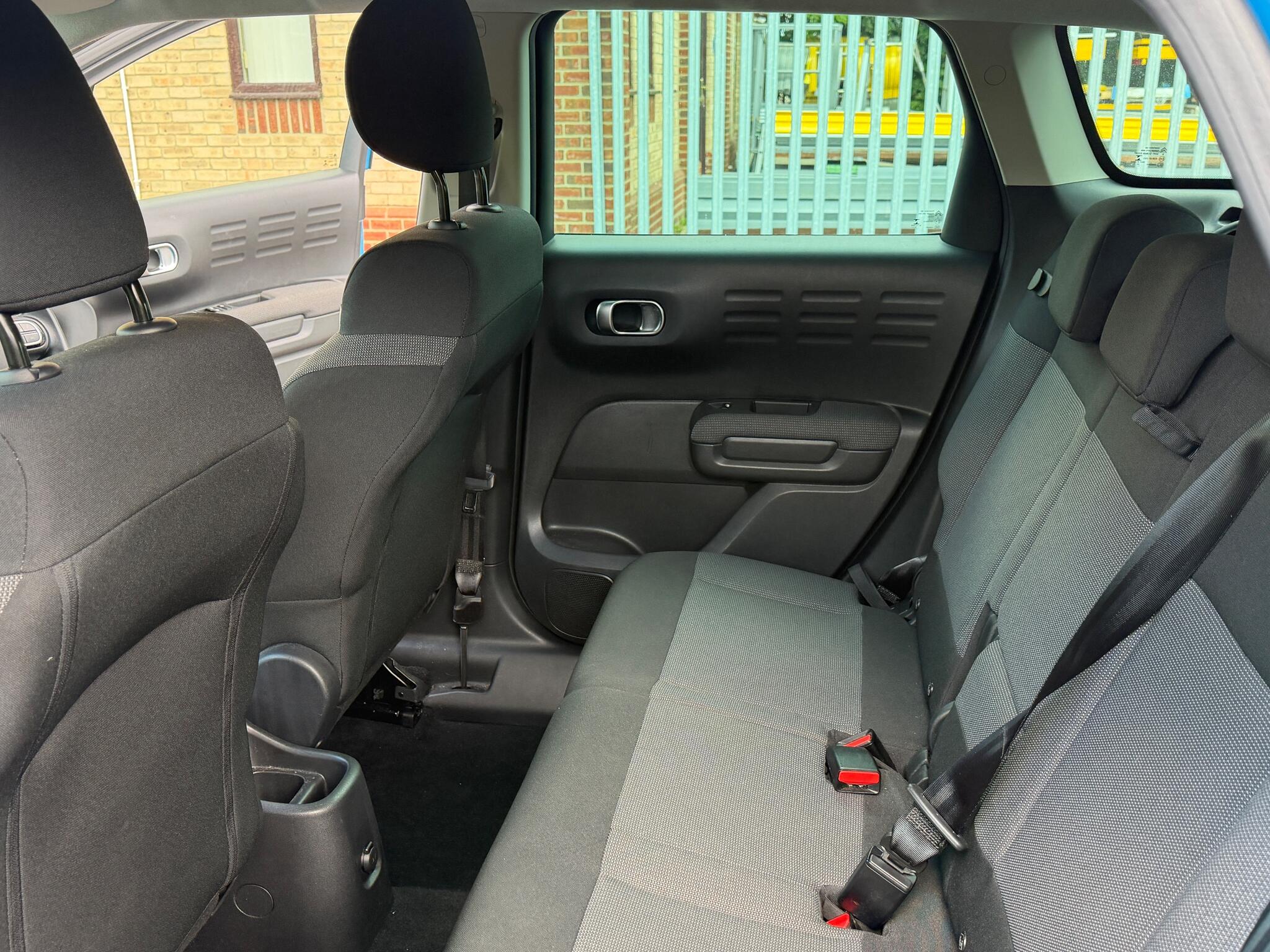 Citroen C3 Aircross view 13