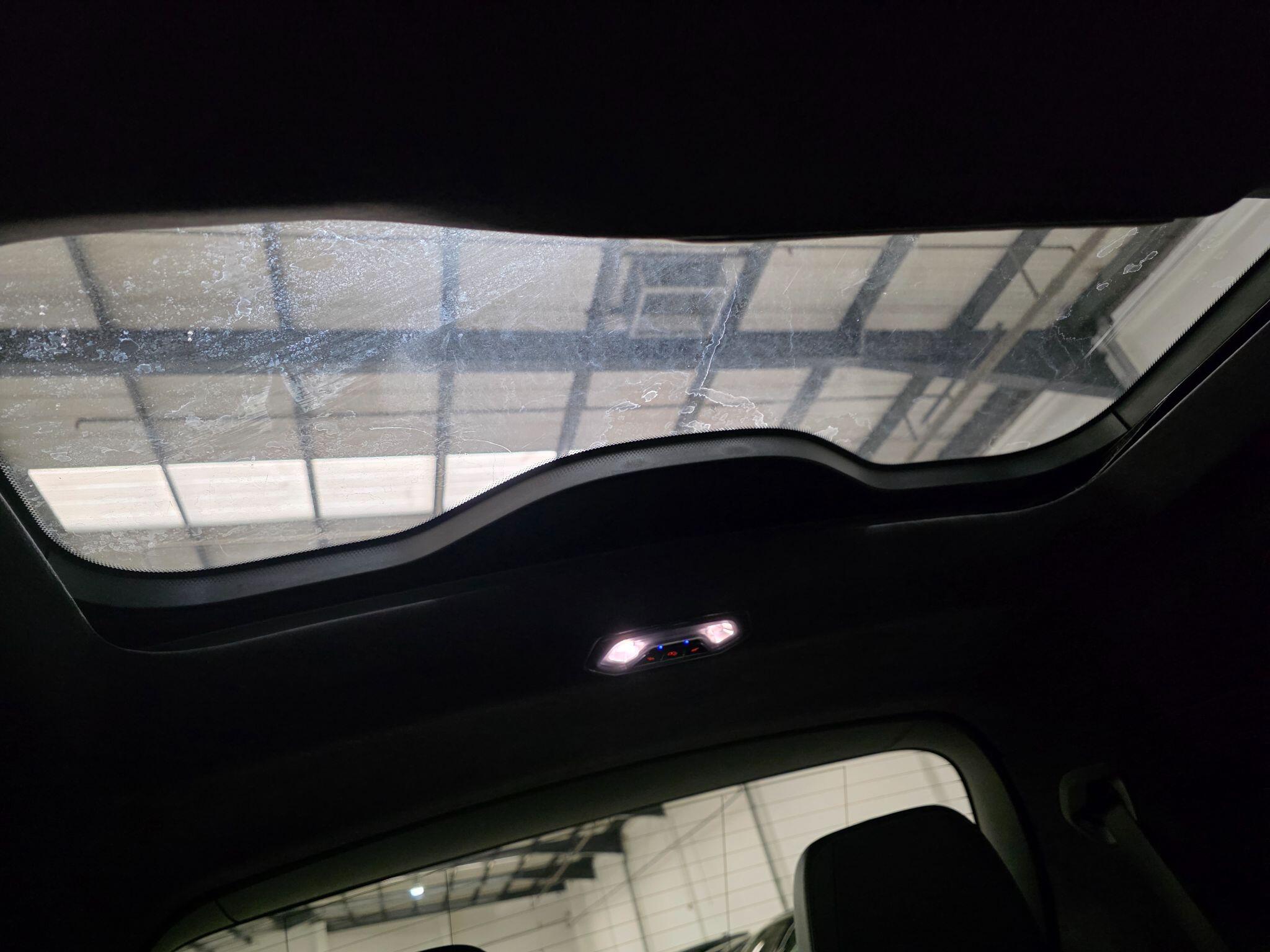 BMW X7 view 51