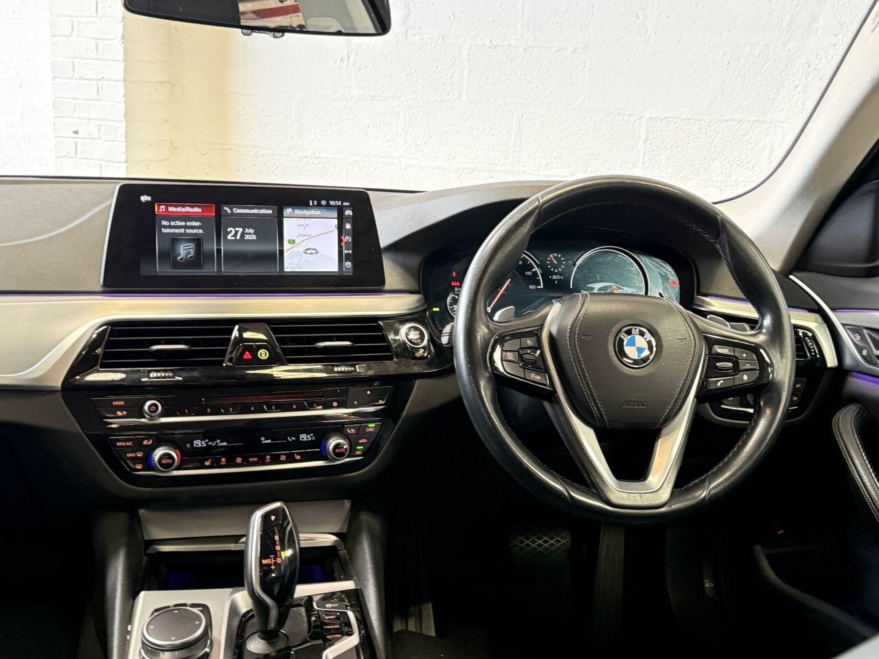 BMW 5 Series view 36