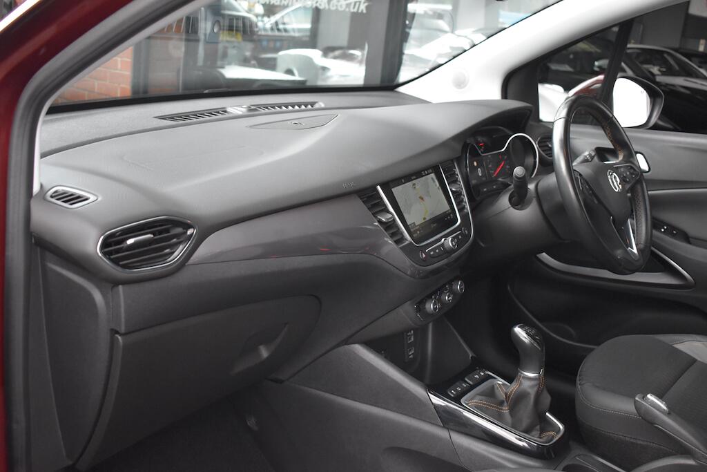 Vauxhall Crossland X view 37