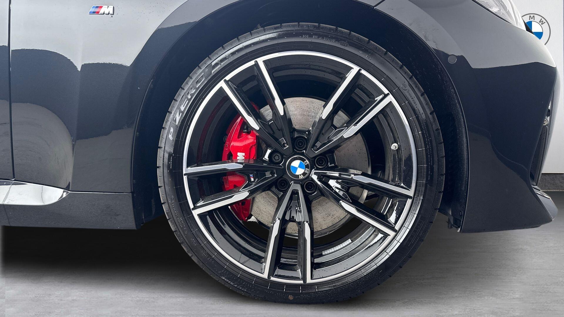 BMW 2 Series view 9