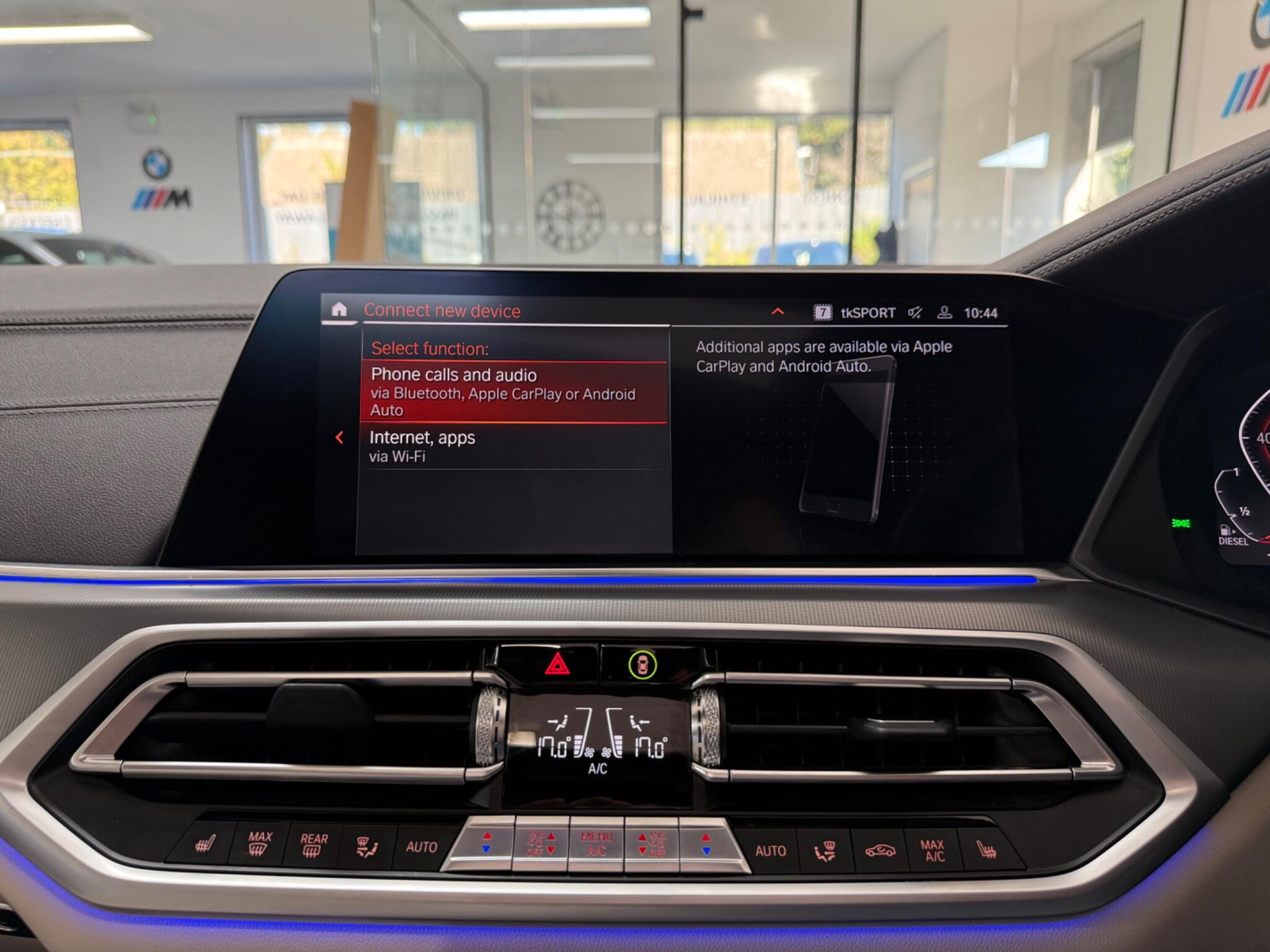 BMW X5 view 15
