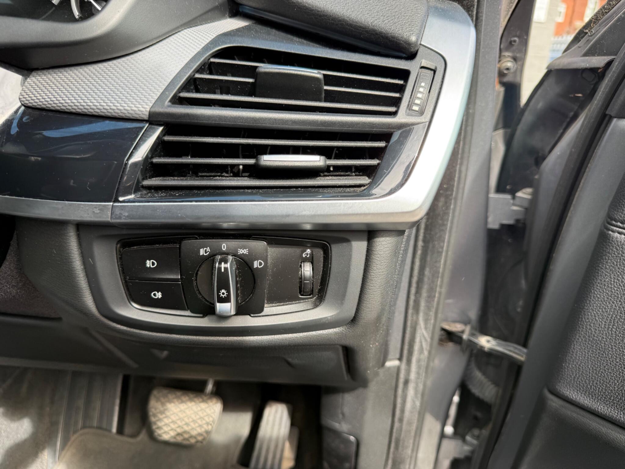 BMW X5 view 18