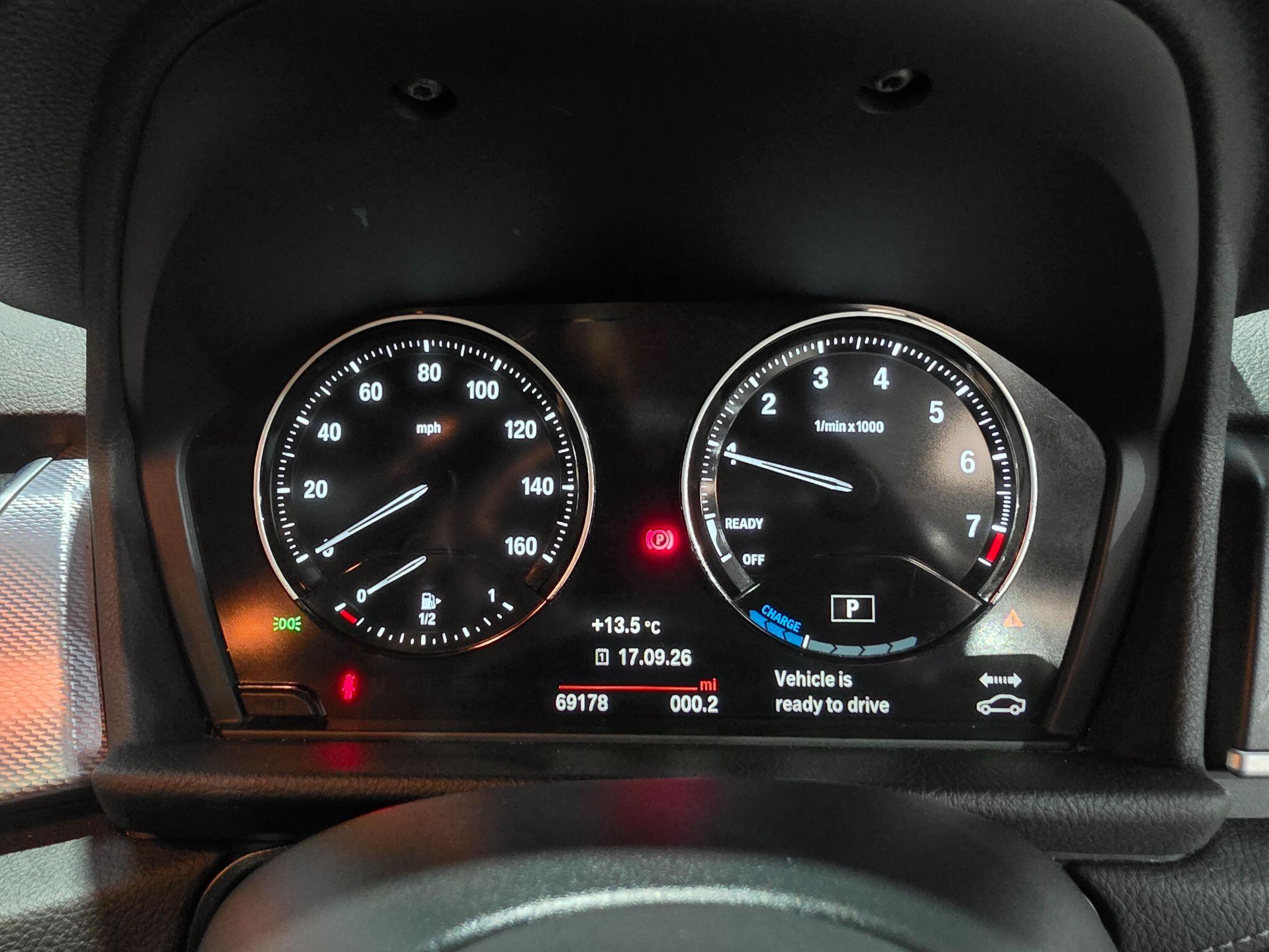 BMW 2 Series view 12