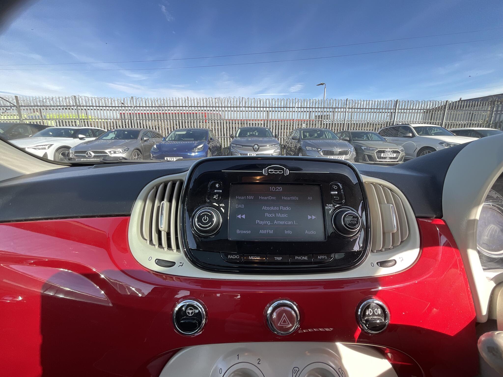 Fiat 500 view 23