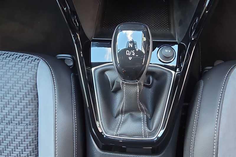 Volkswagen T-Cross view 34
