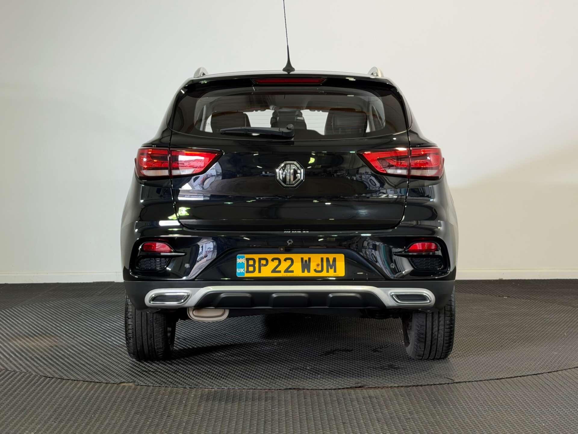 MG ZS view 6