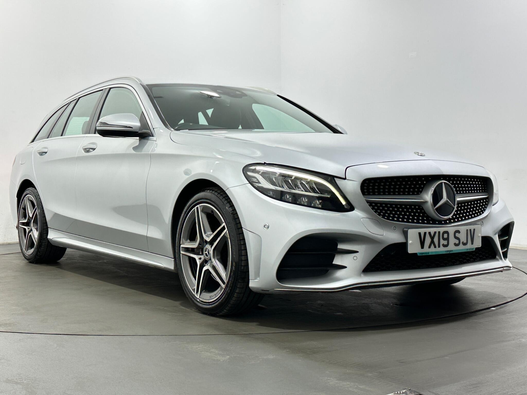 Mercedes-Benz C-Class view 54