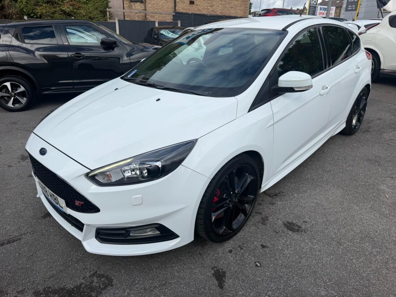 Ford Focus view 5