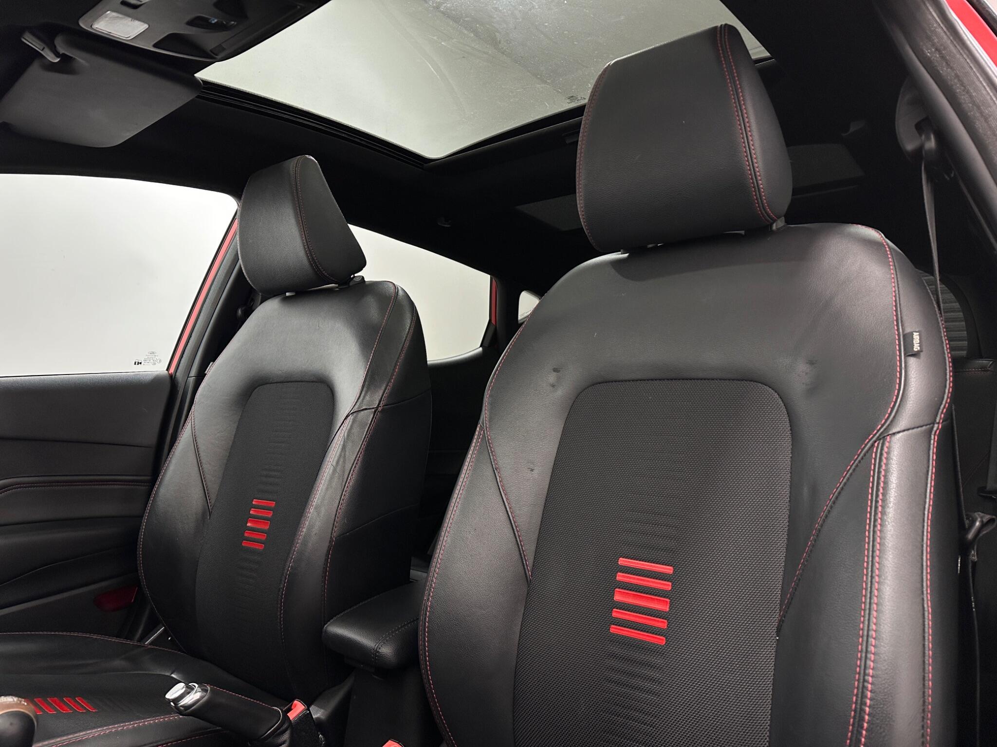 Ford Fiesta view 35