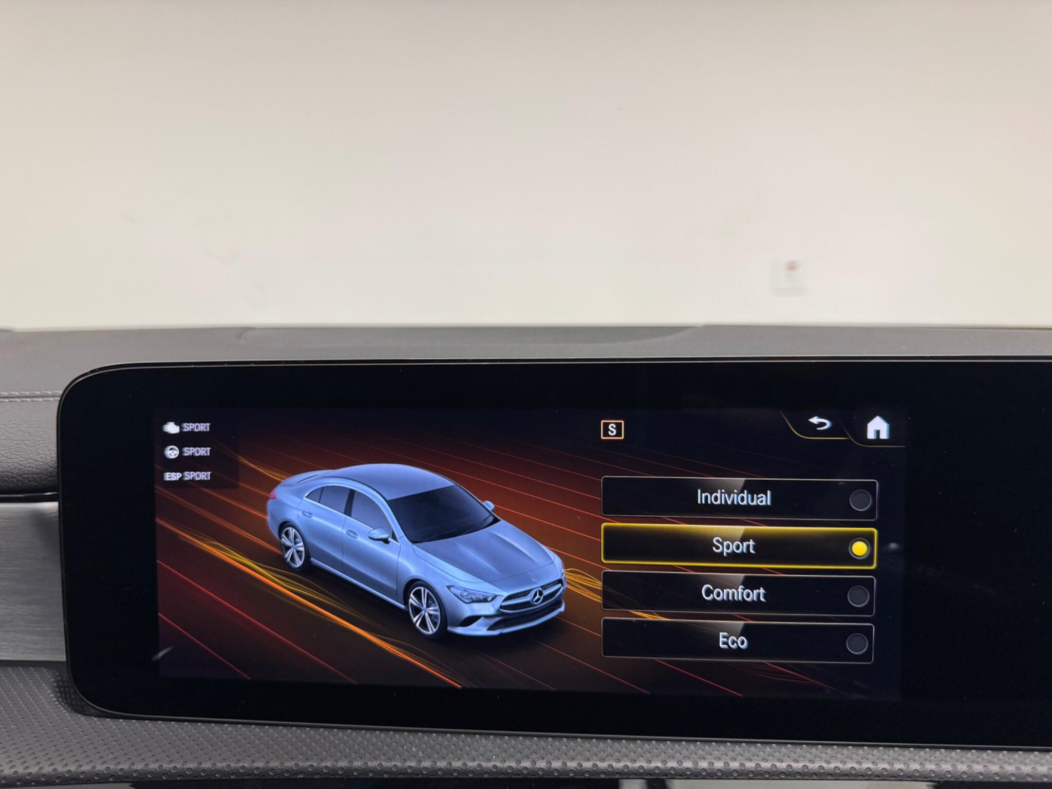 Mercedes-Benz Cla view 19