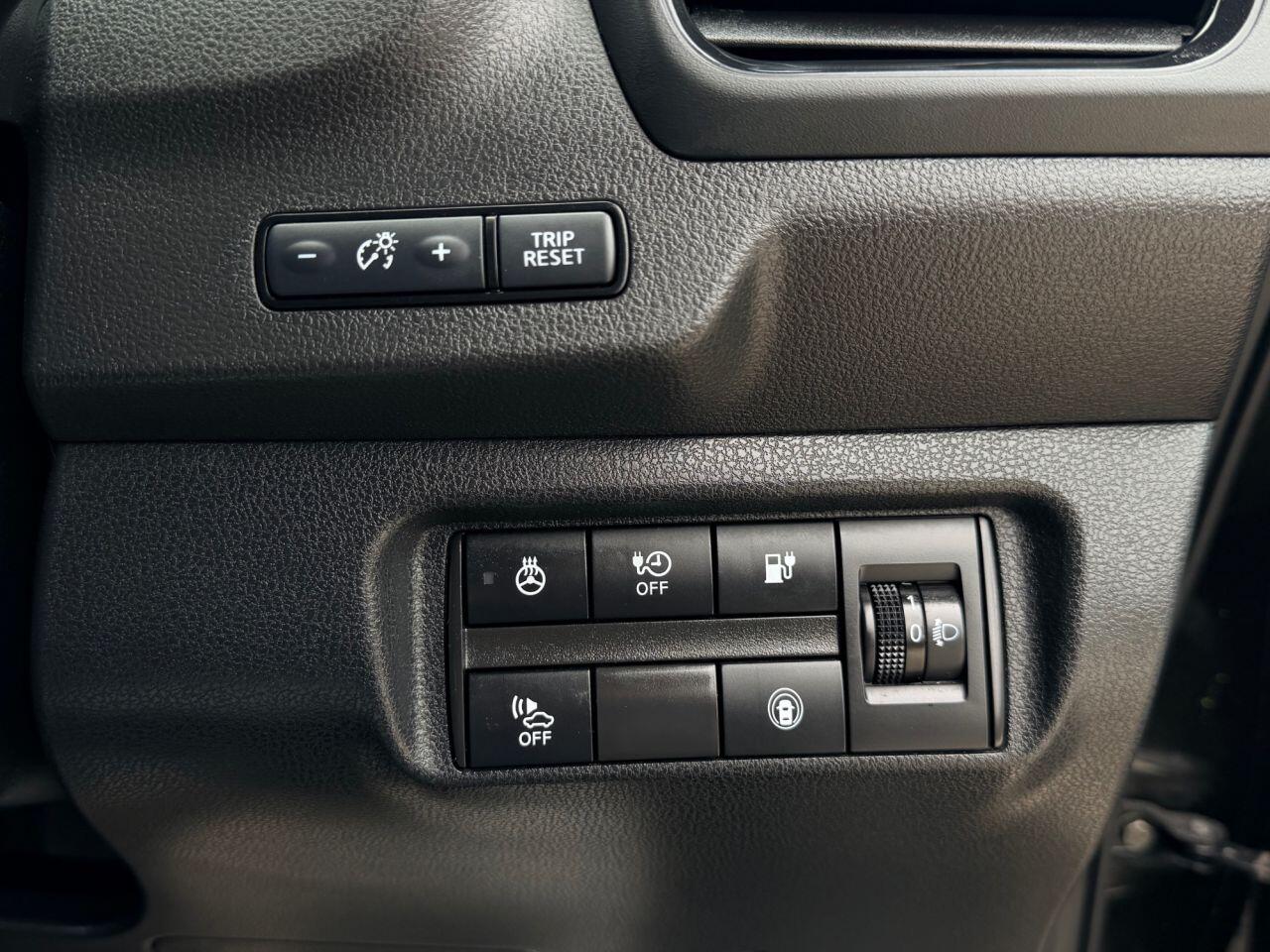 Nissan Leaf view 33