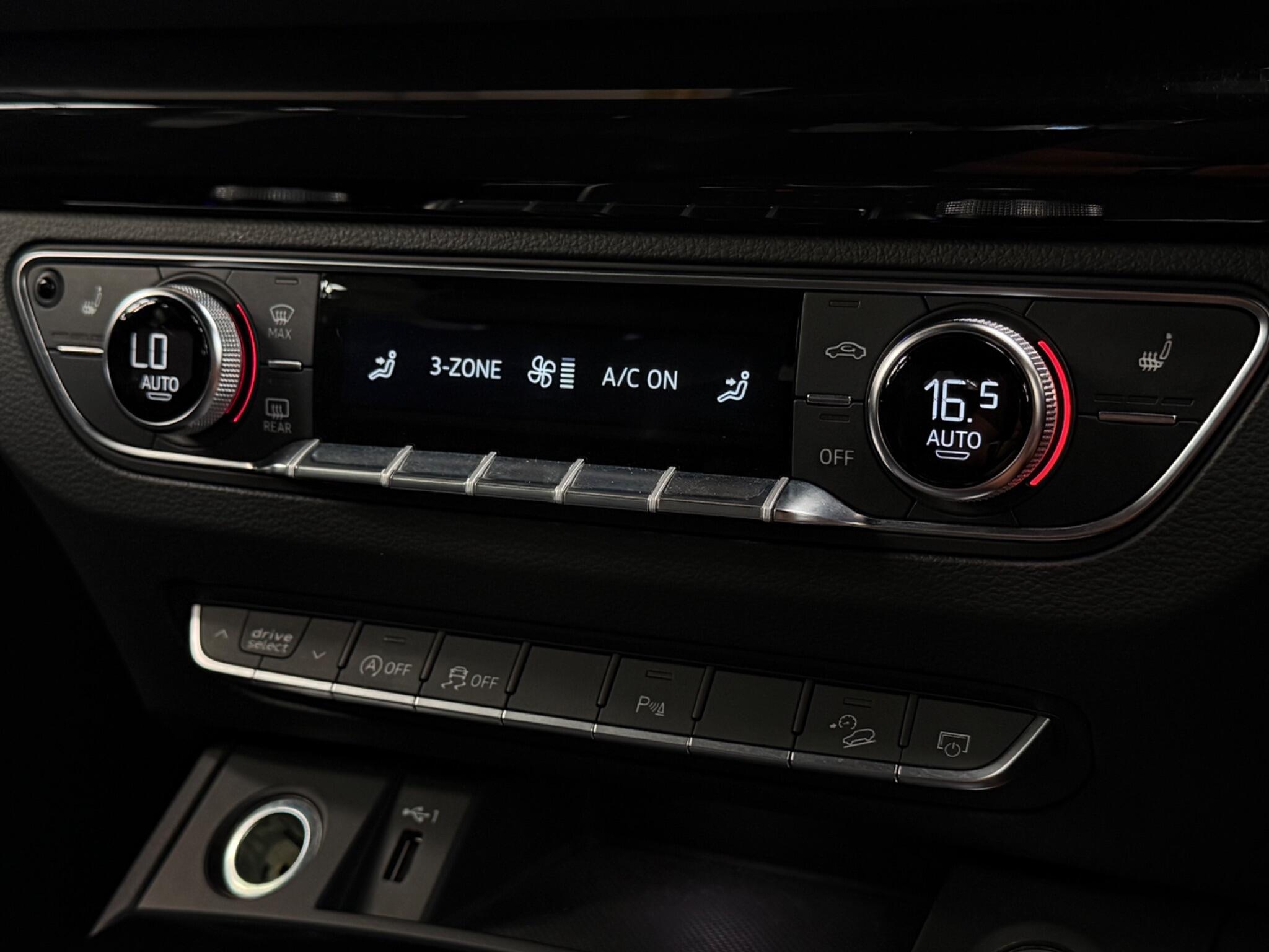 Audi Q5 view 24