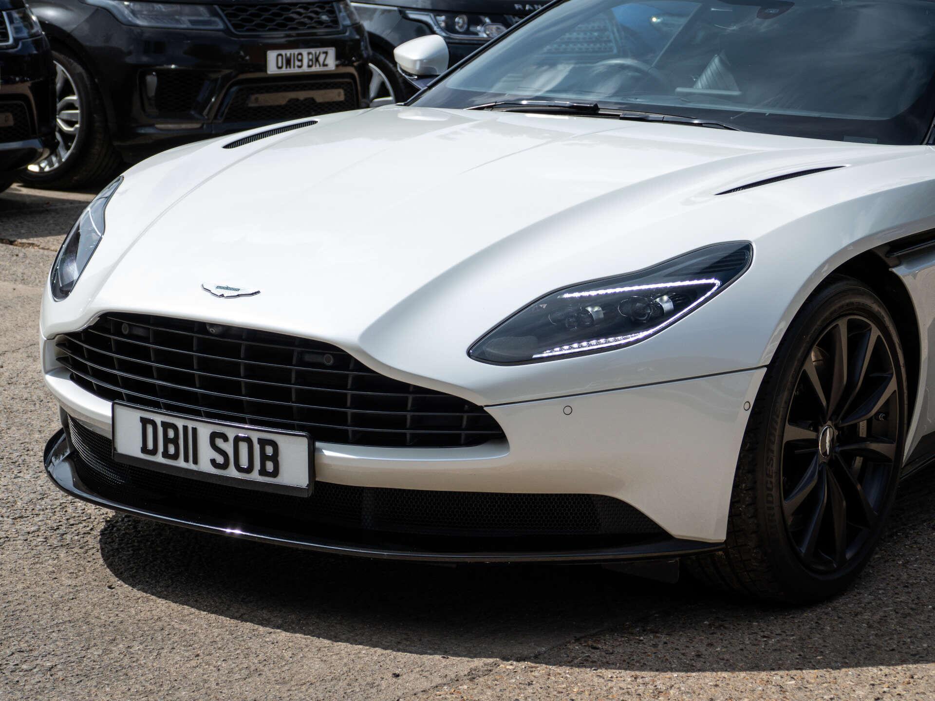 Aston Martin DB11 view 13