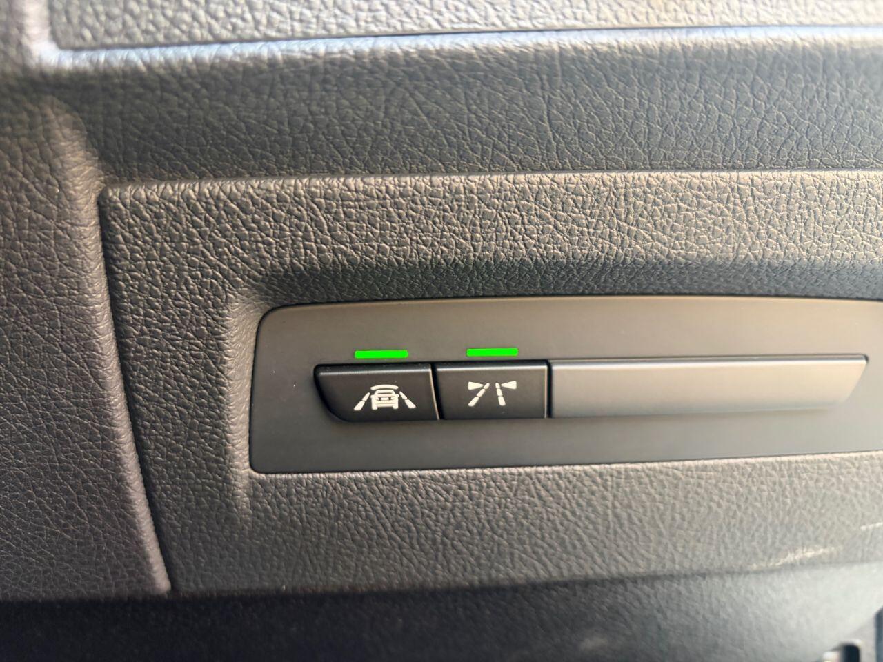BMW 1 Series view 25