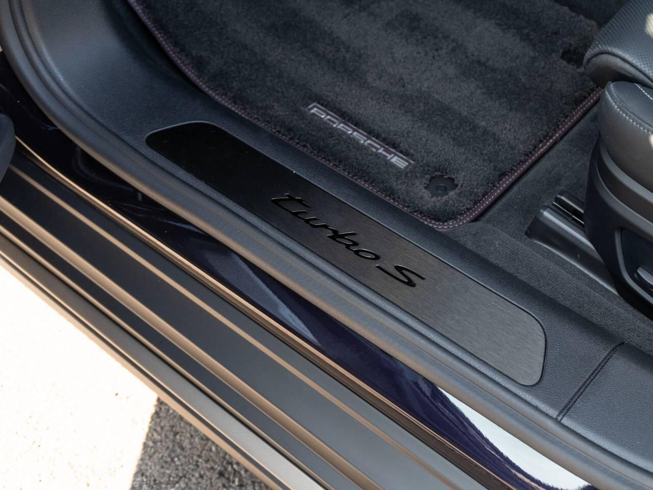Porsche Panamera view 46