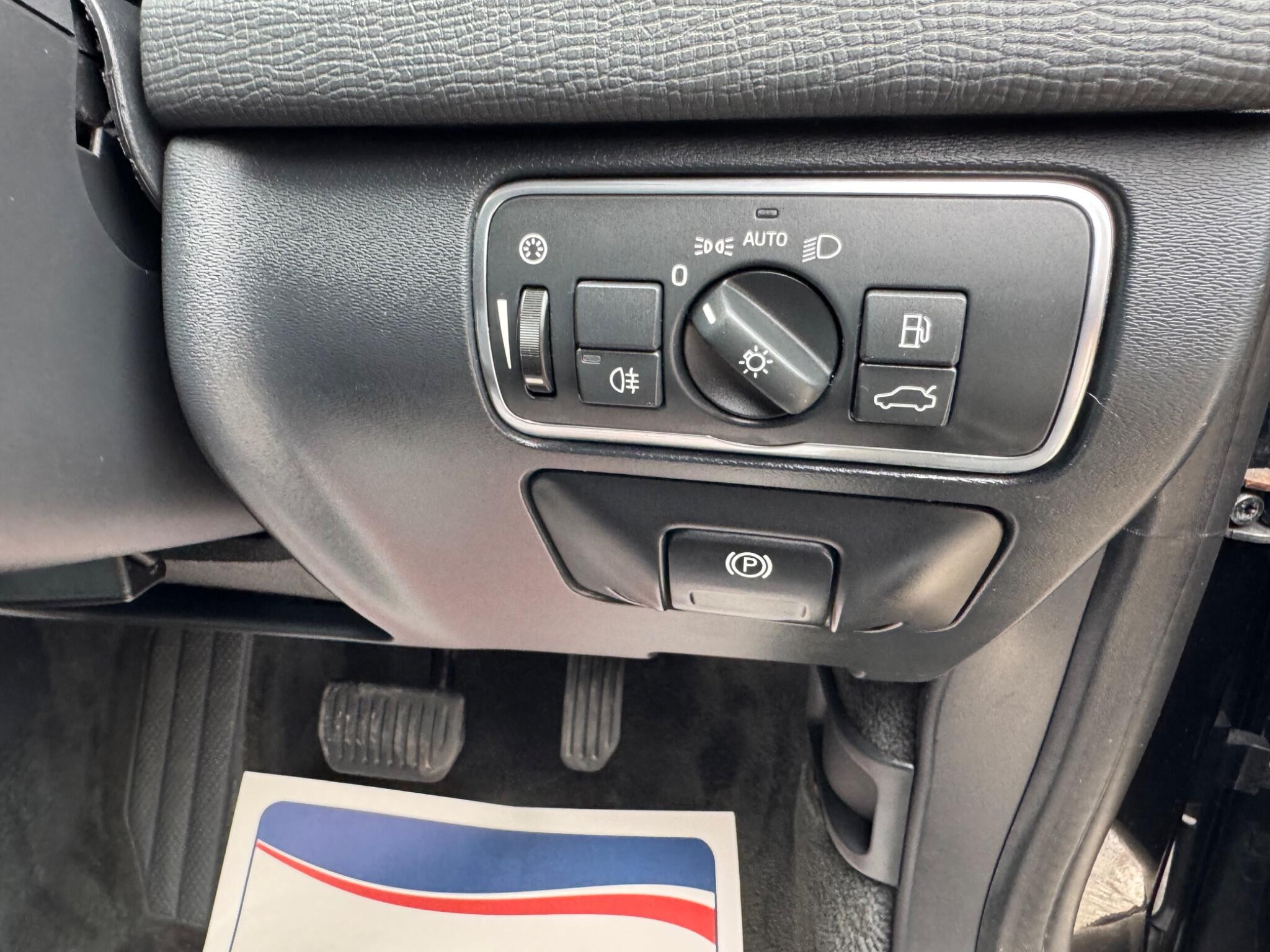 Volvo XC60 view 26