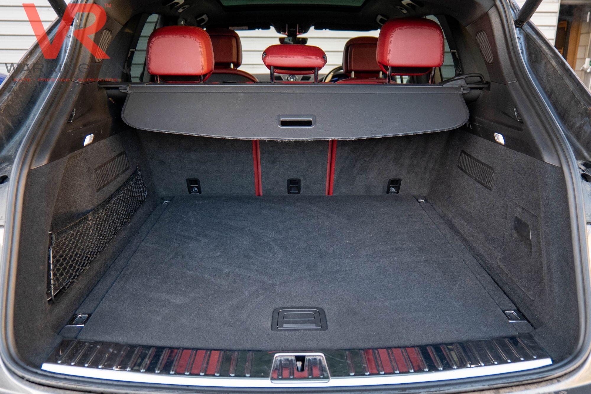Porsche Cayenne view 17