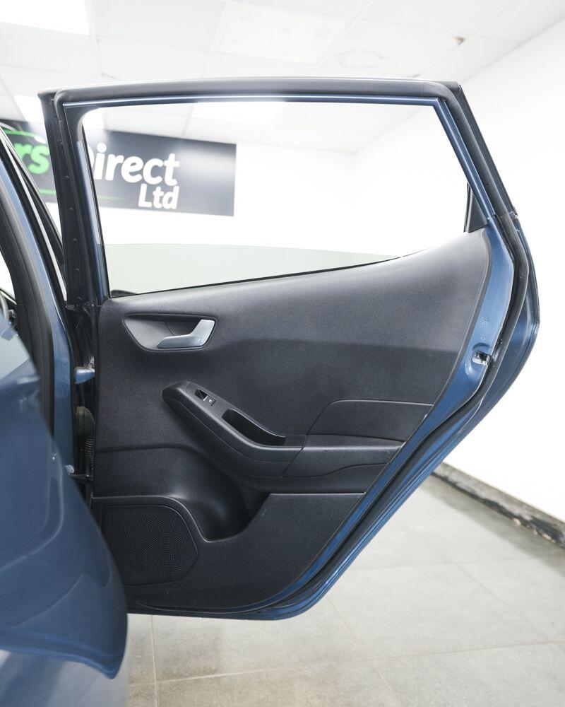 Ford Fiesta view 15