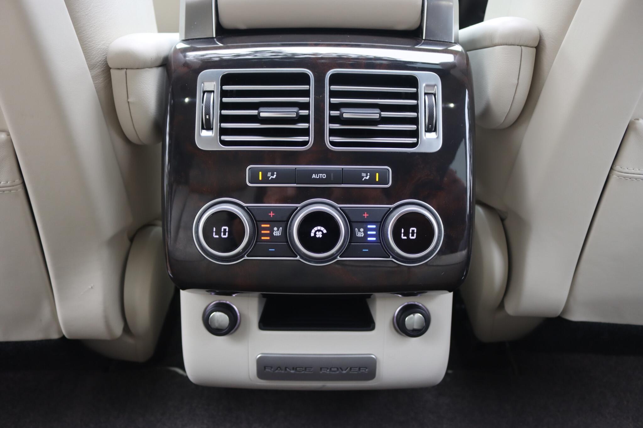 Land Rover Range Rover view 51