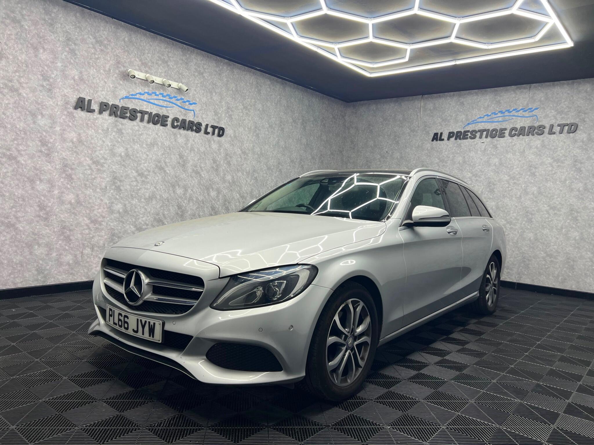 Mercedes-Benz C Class main image