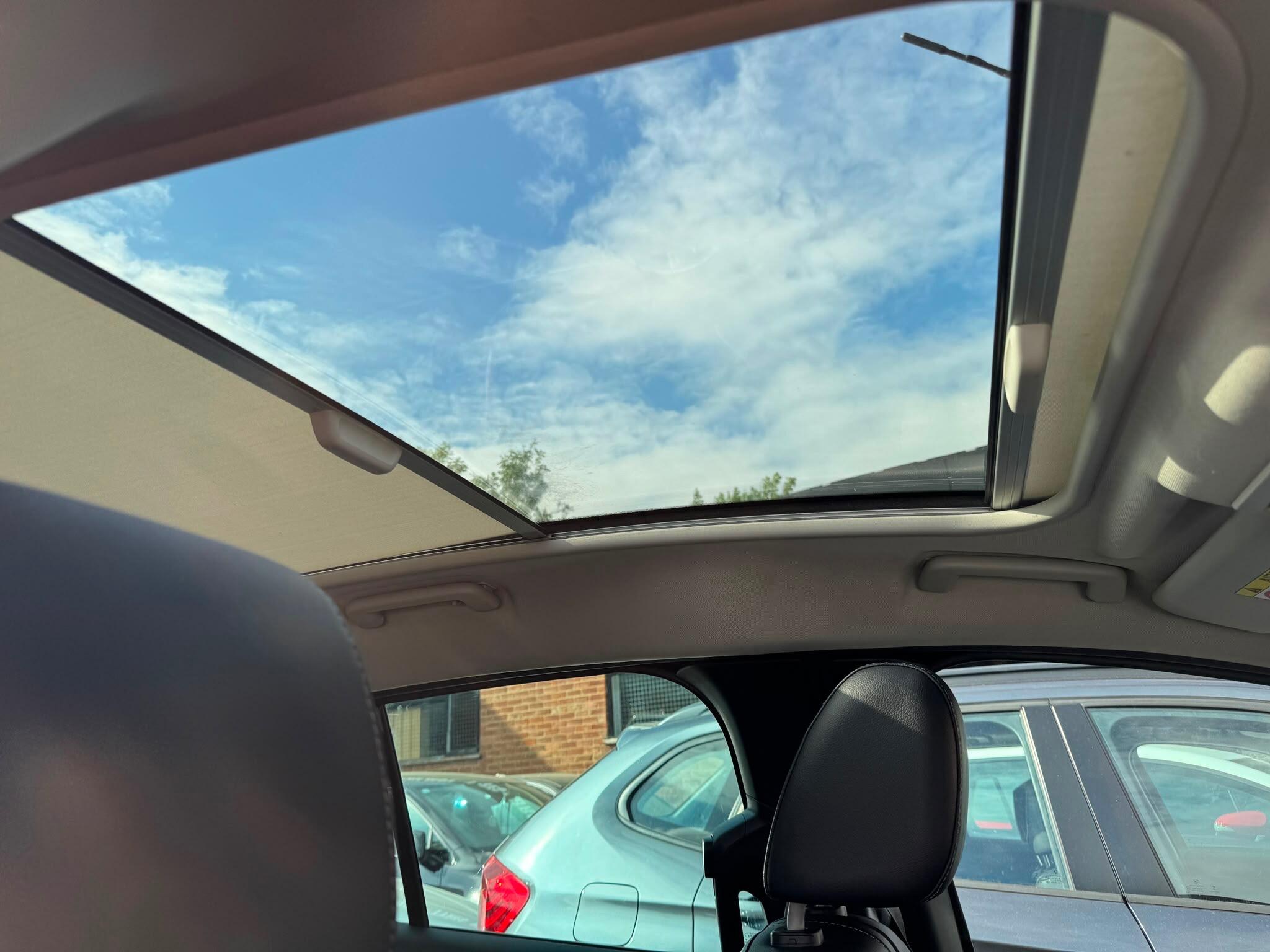 Ford B-Max view 24