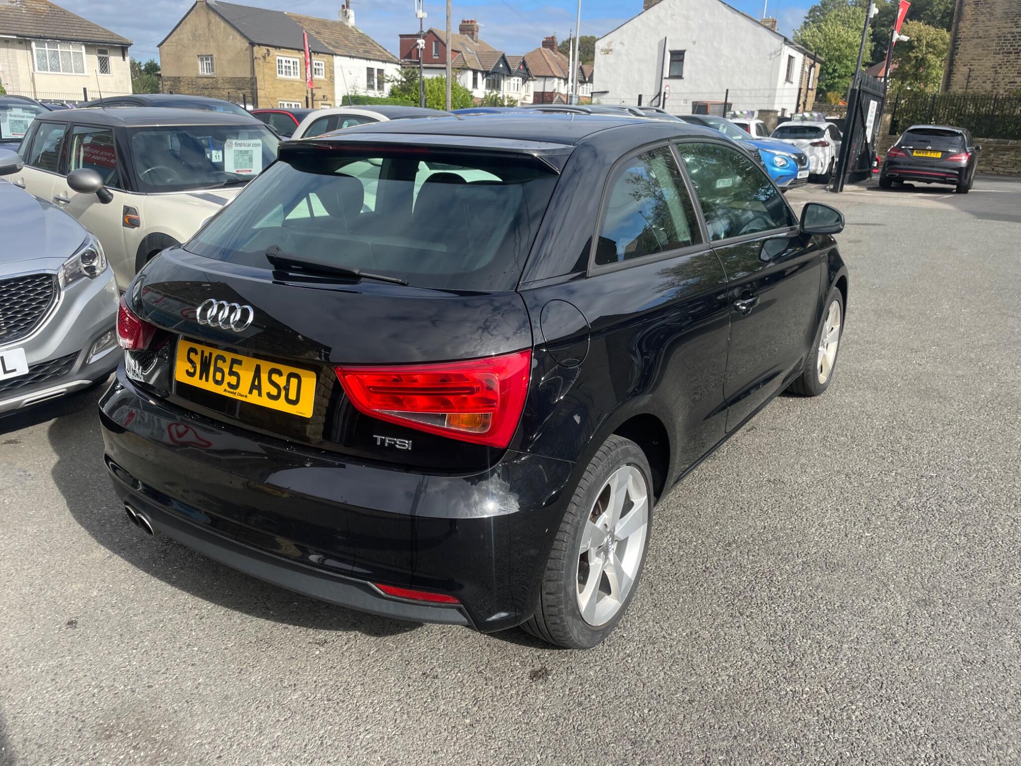 Audi A1 view 8
