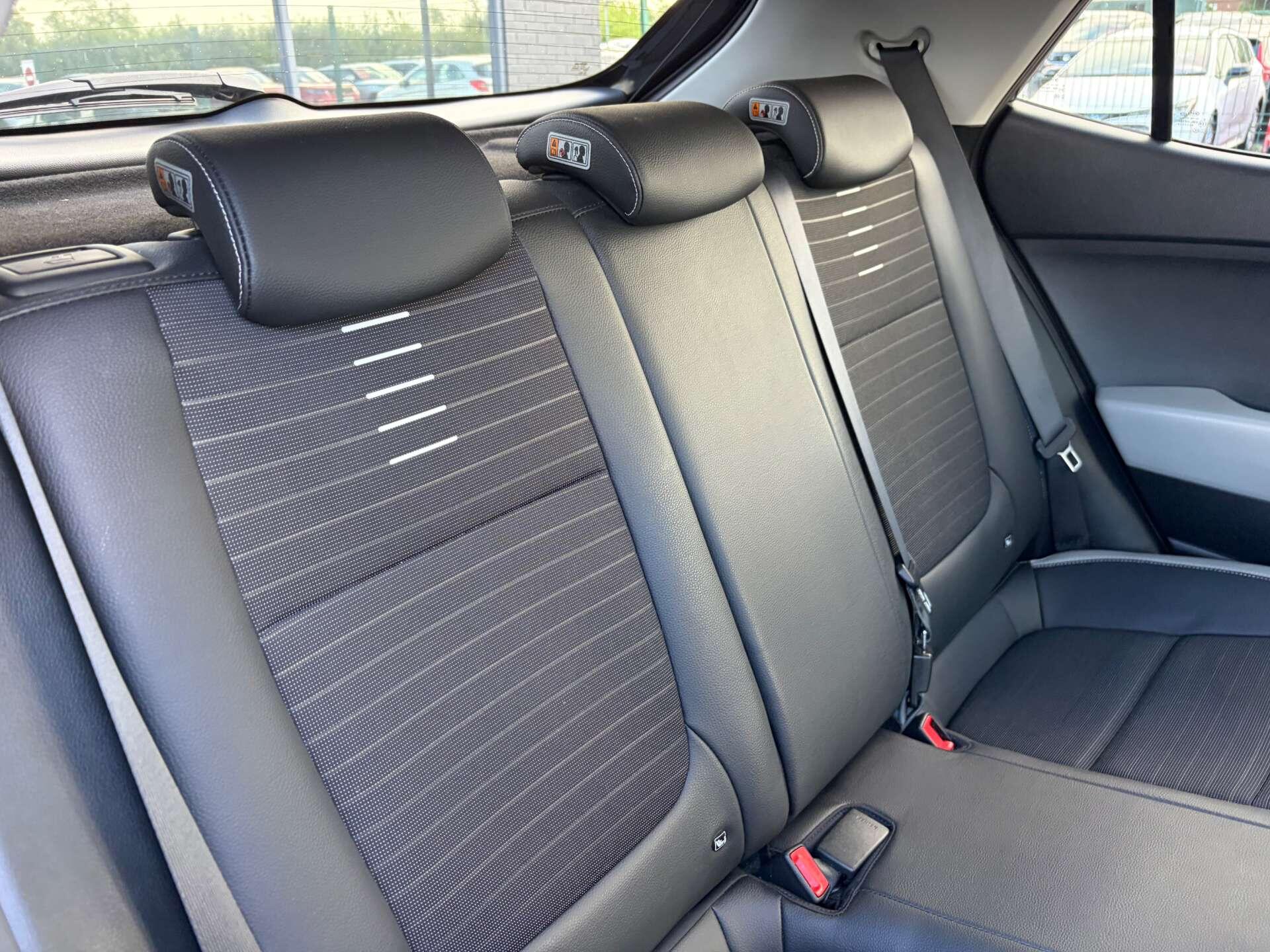Kia Stonic view 30