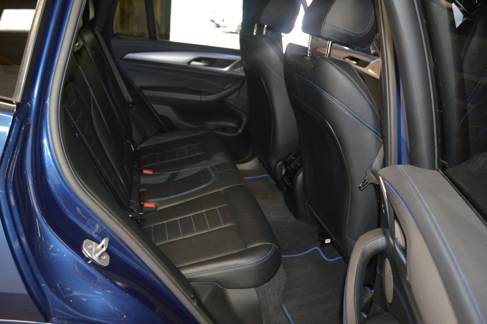 BMW X3 view 15