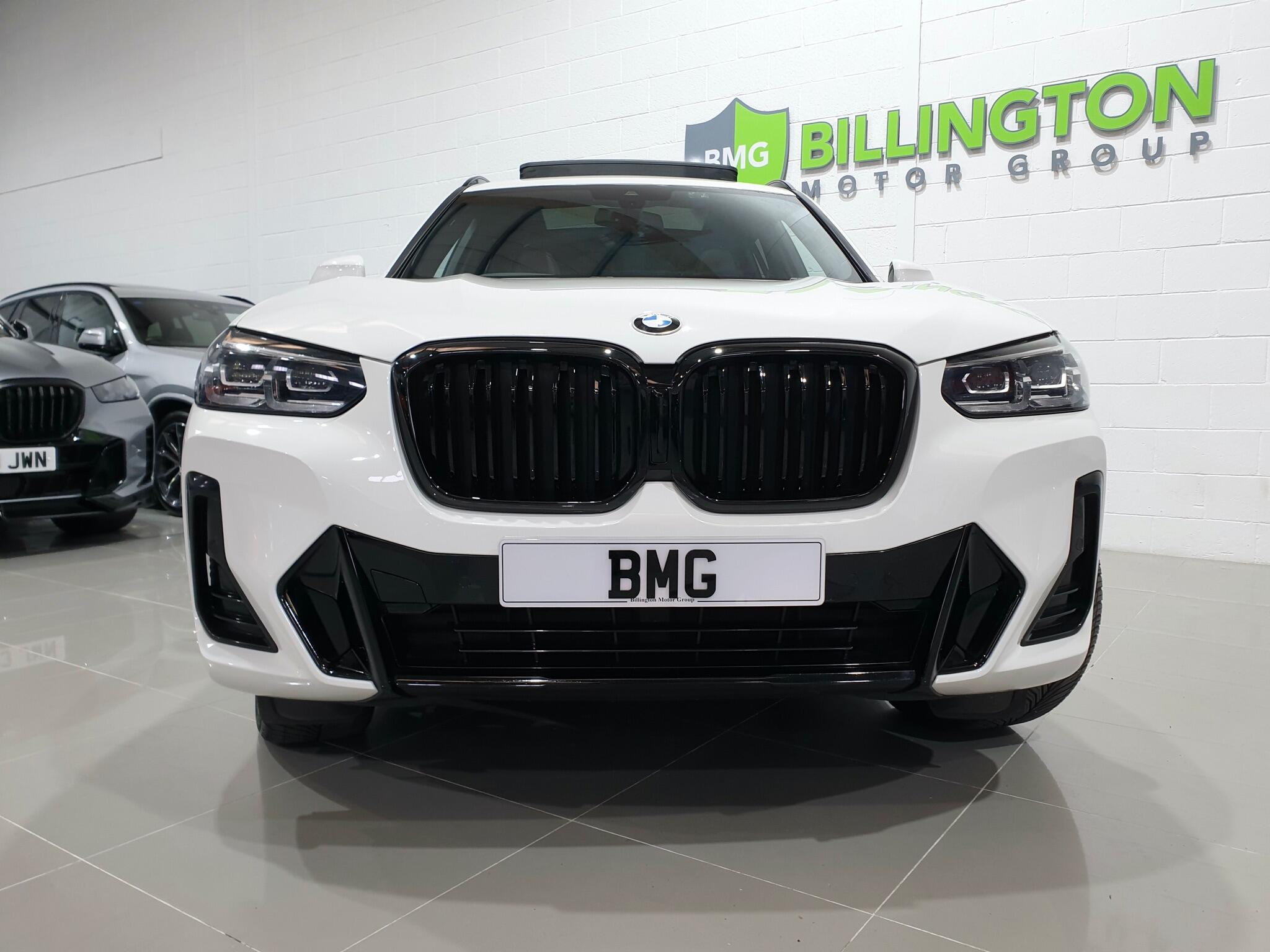 BMW X3 view 14