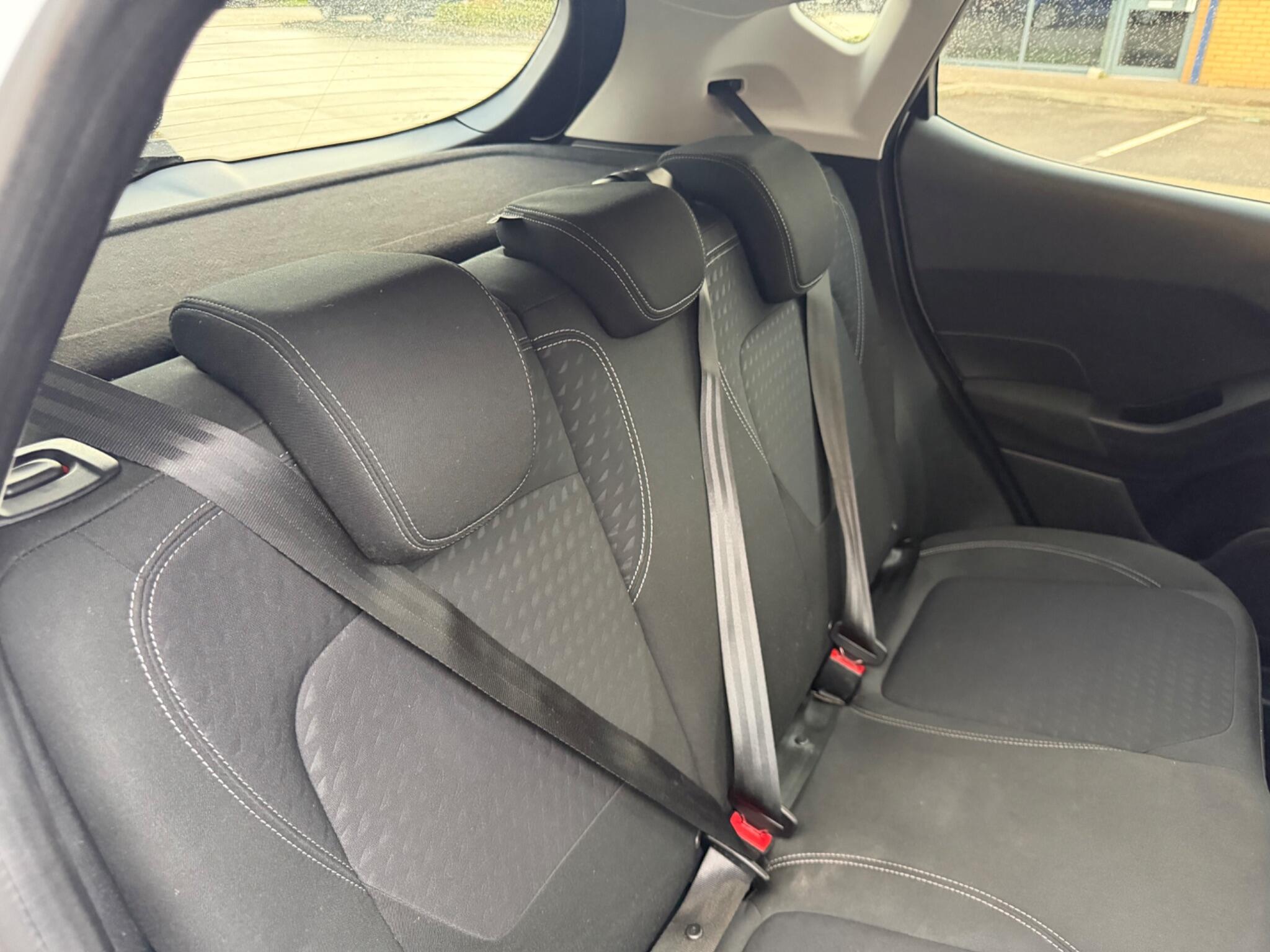 Ford Fiesta view 7